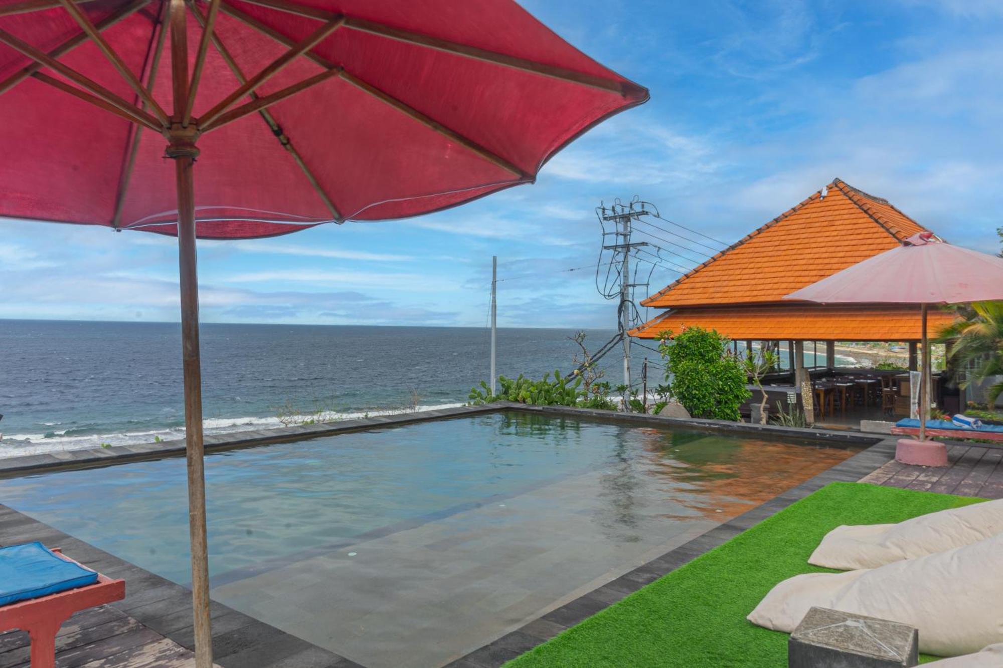 Manta Cottages With Sea View Batununggul Exterior photo